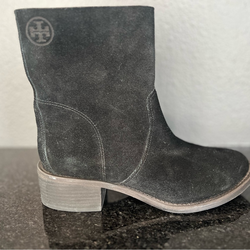 Tory Burch Suede Black Heeled Boots Minimalist Design